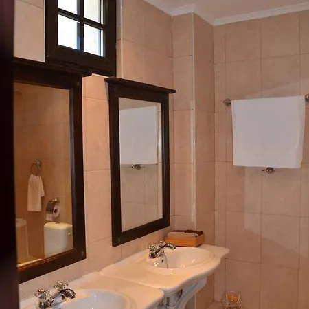 On The Cliff 아파트 *