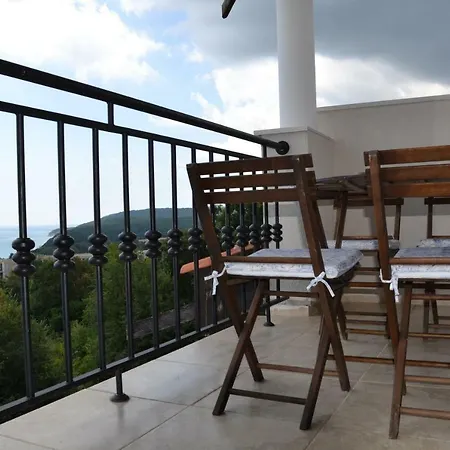 Apartment On The Cliff Obsor